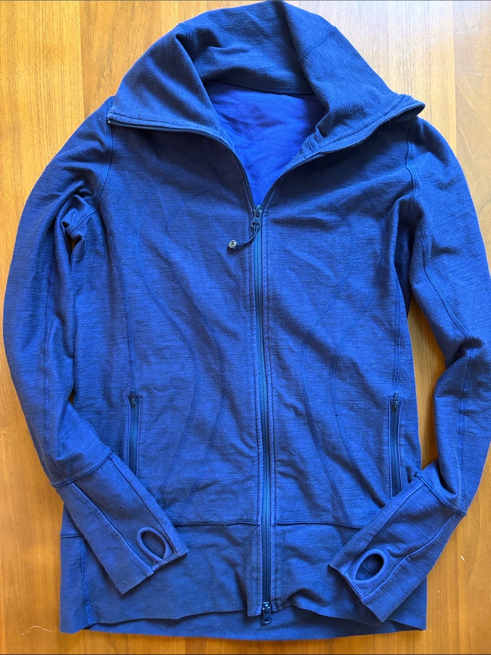 Lululemon Blue/ Purple Sweatshirt Size 8
